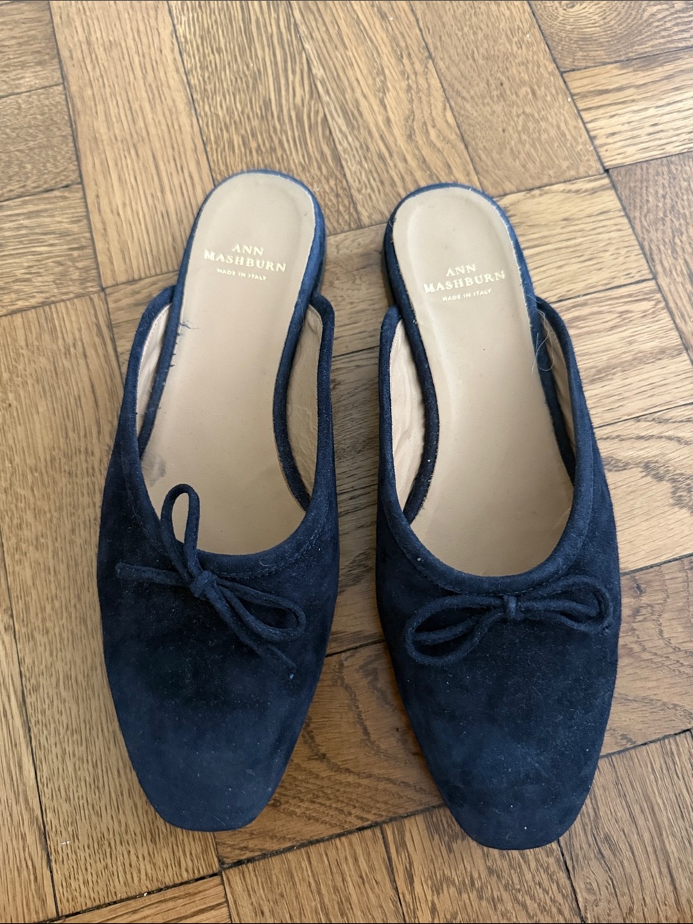 ANN MASHBURN Joy Mule, Navy Suede in size 37!